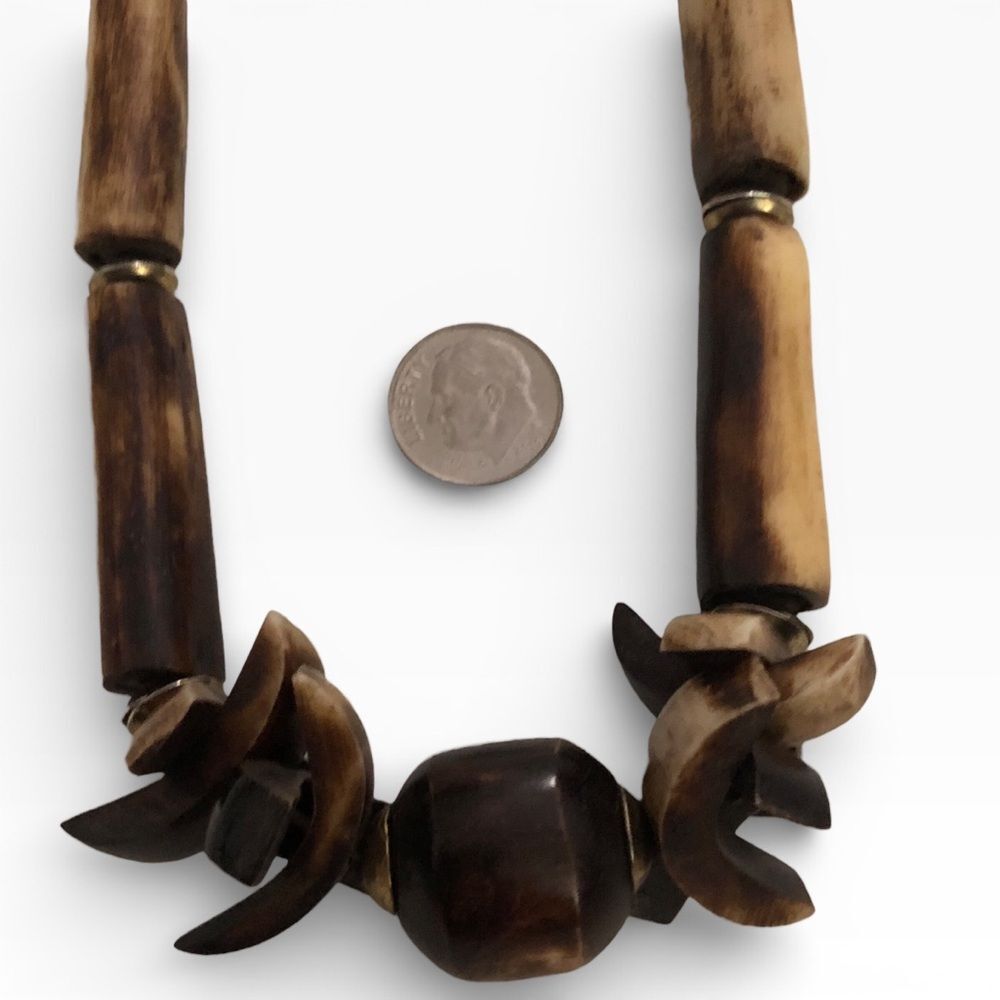BOGO Free Vintage Hand-carved Wood (?) Statement Necklace - Picture 7 of 7